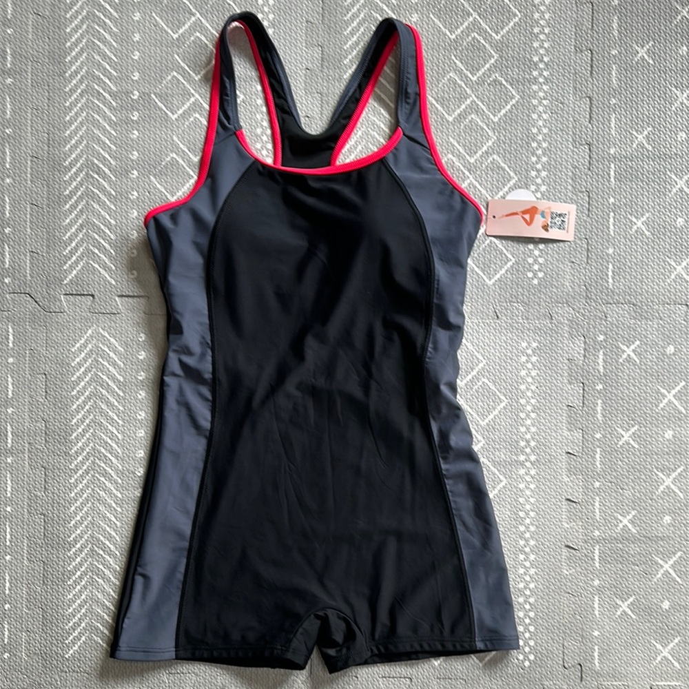NWT ATTRACO Swimsuit Women's MEDIUM One Piece Boy Leg Colorblock Black/Gray/Pink